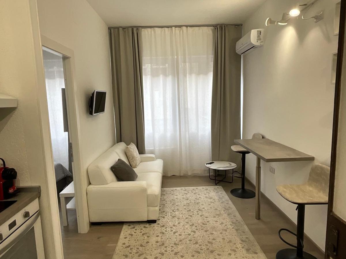 Bilocale San Giovanni Design Apartament Apartment Rome Exterior photo